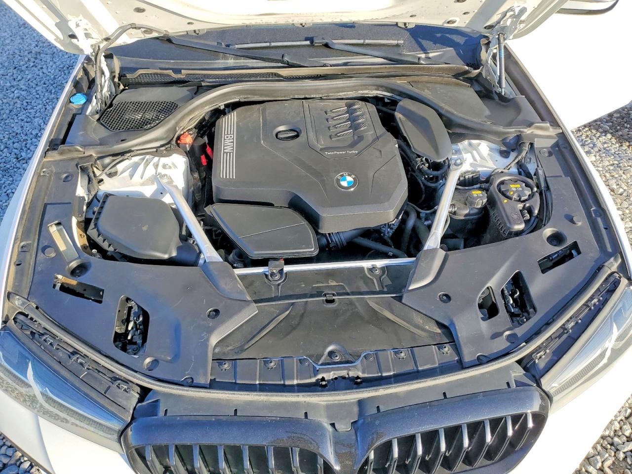 2022 BMW 530 XI photo 21