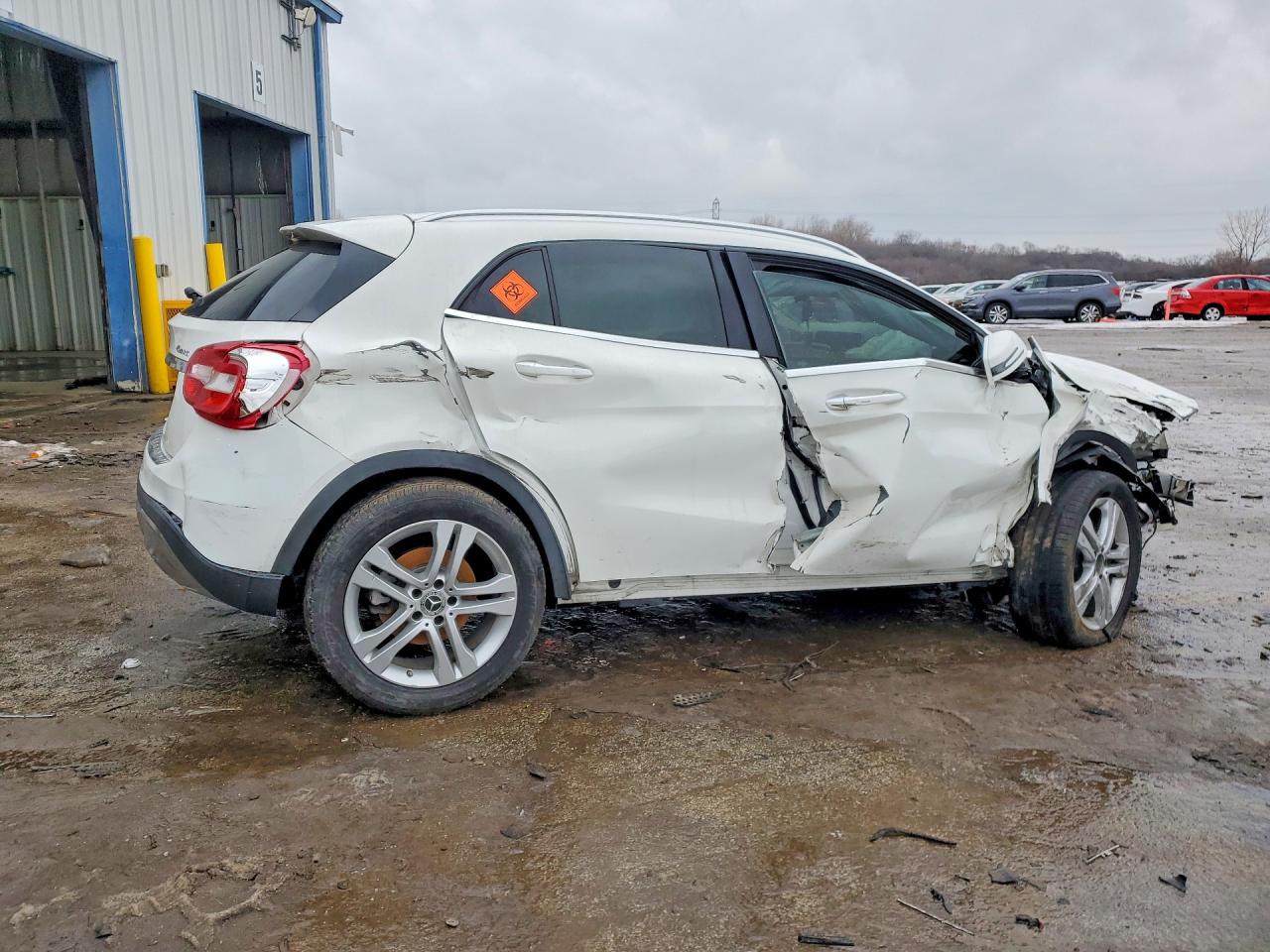 2019 MERCEDES-BENZ GLA 250 4MATIC photo 7