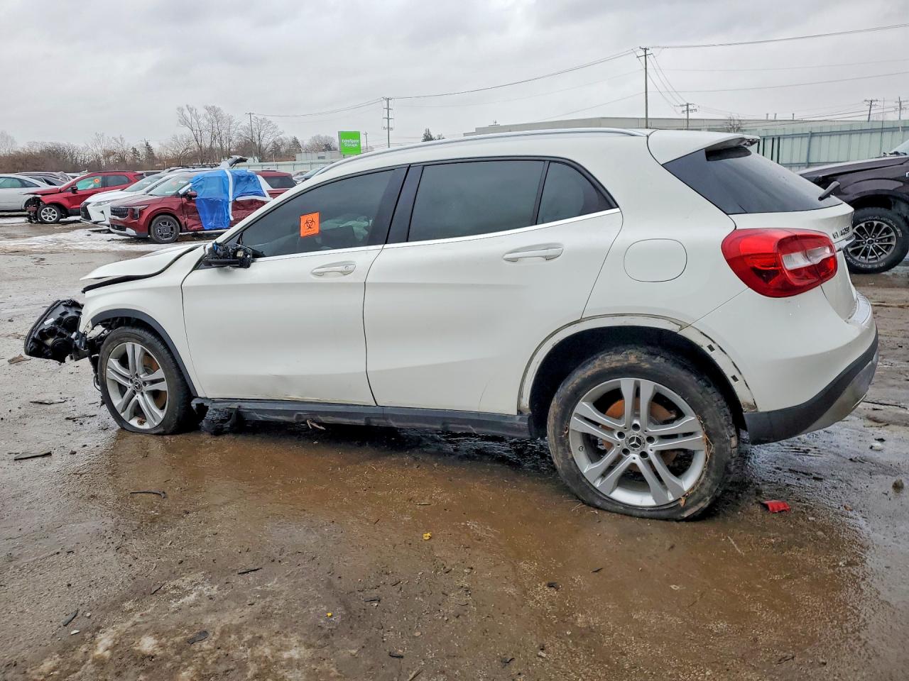 2019 MERCEDES-BENZ GLA 250 4MATIC photo 4