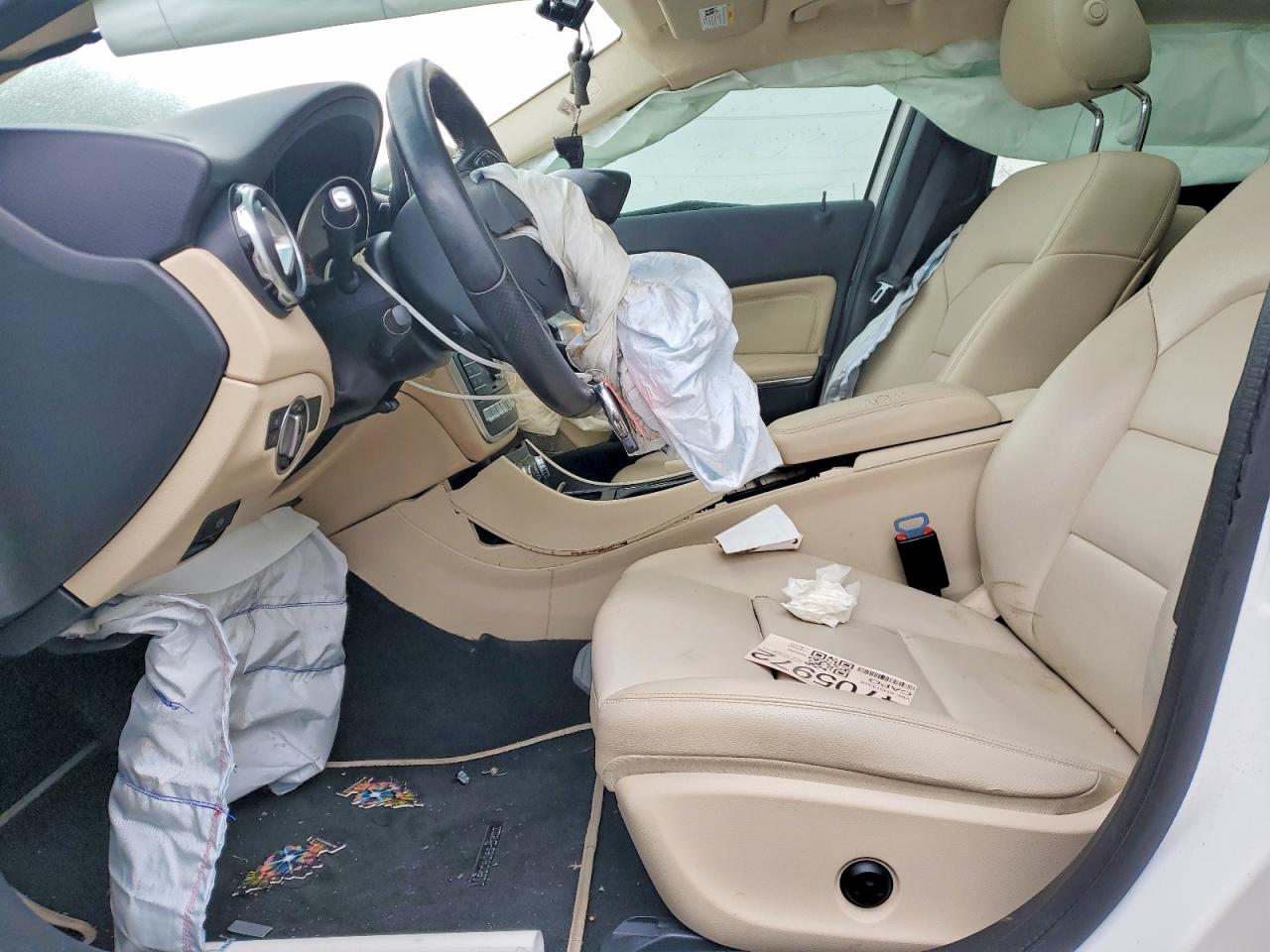 2019 MERCEDES-BENZ GLA 250 4MATIC photo 19