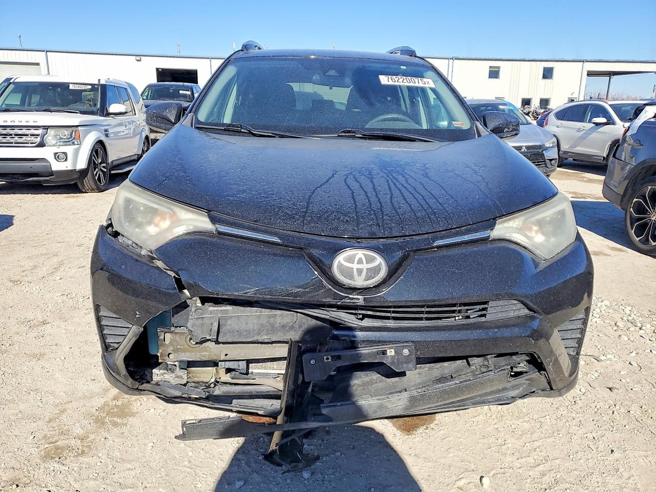 2017 TOYOTA RAV4 LE photo 5