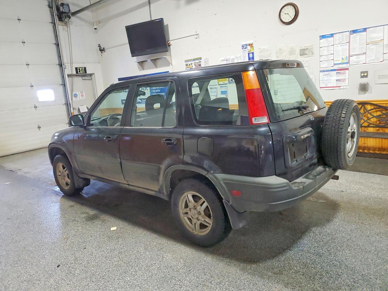 2001 HONDA CR-V EX photo 2