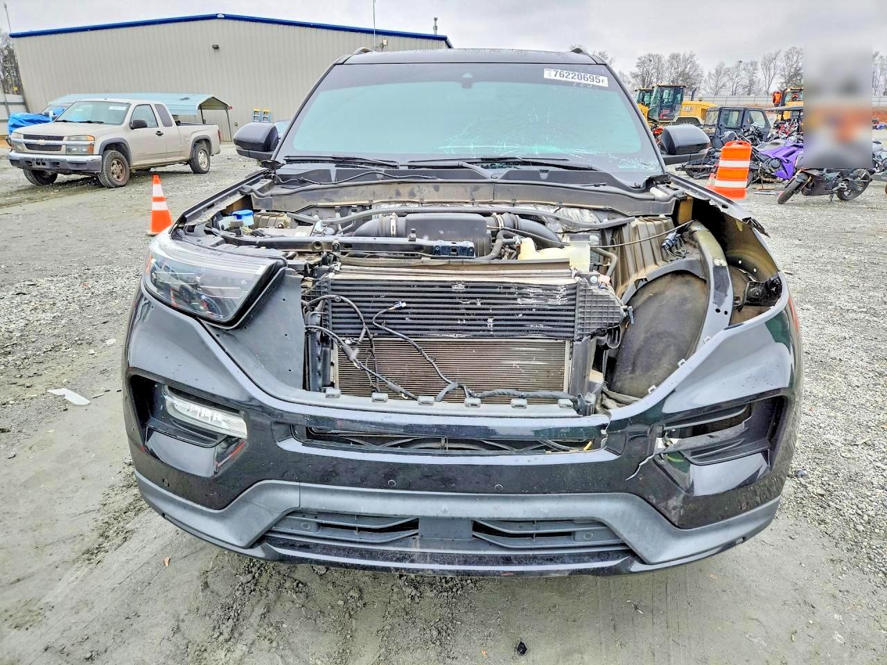 2020 FORD EXPLORER ST photo 5