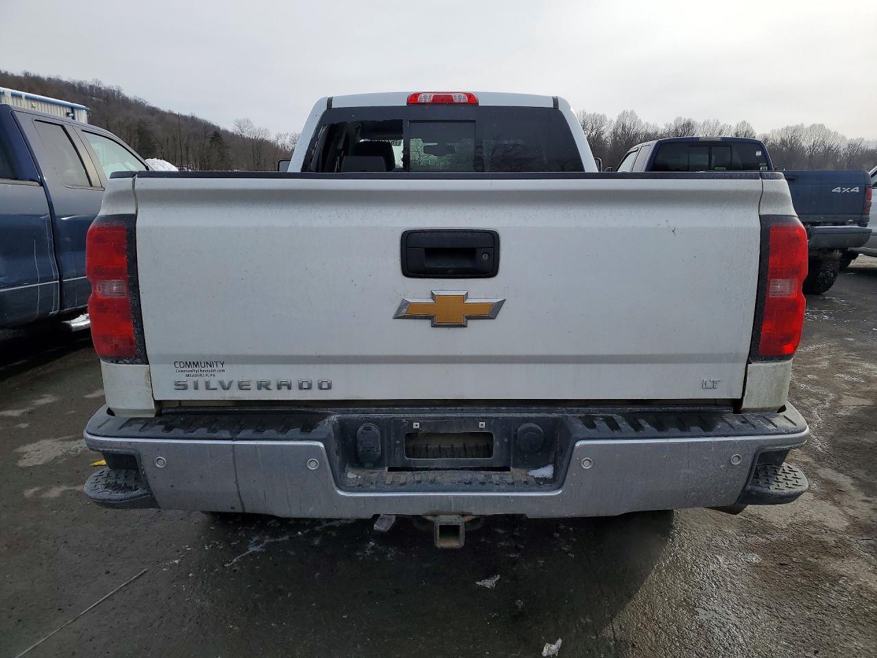 2017 CHEVROLET SILVERADO K1500 LT photo 6