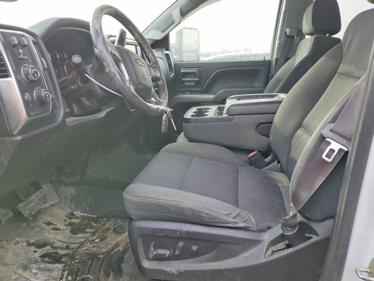 2017 CHEVROLET SILVERADO K1500 LT photo 7