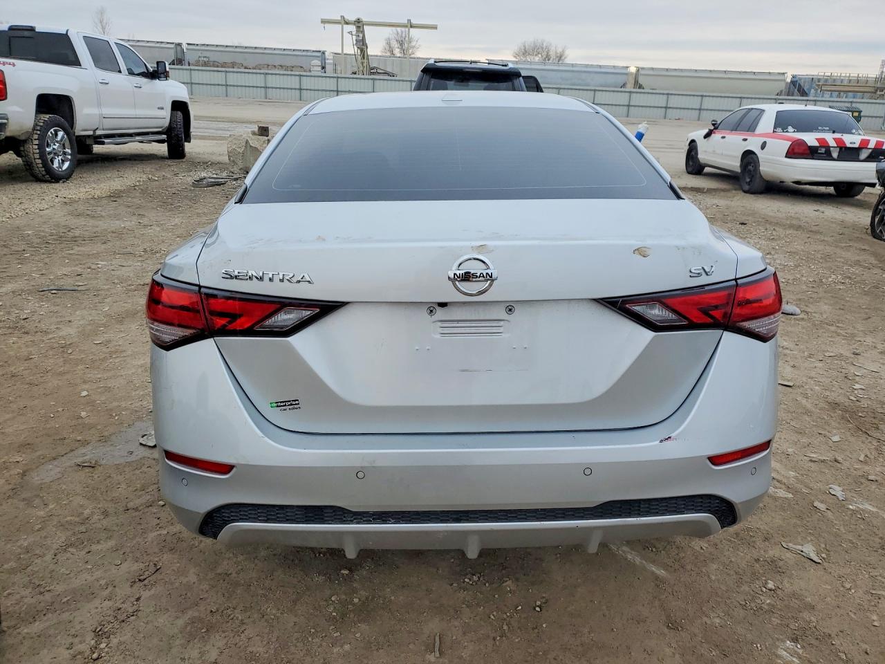 2022 NISSAN SENTRA SV photo 11