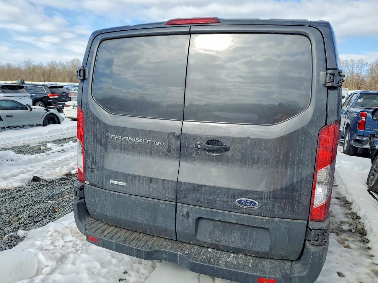 2018 FORD TRANSIT T-150 photo 11