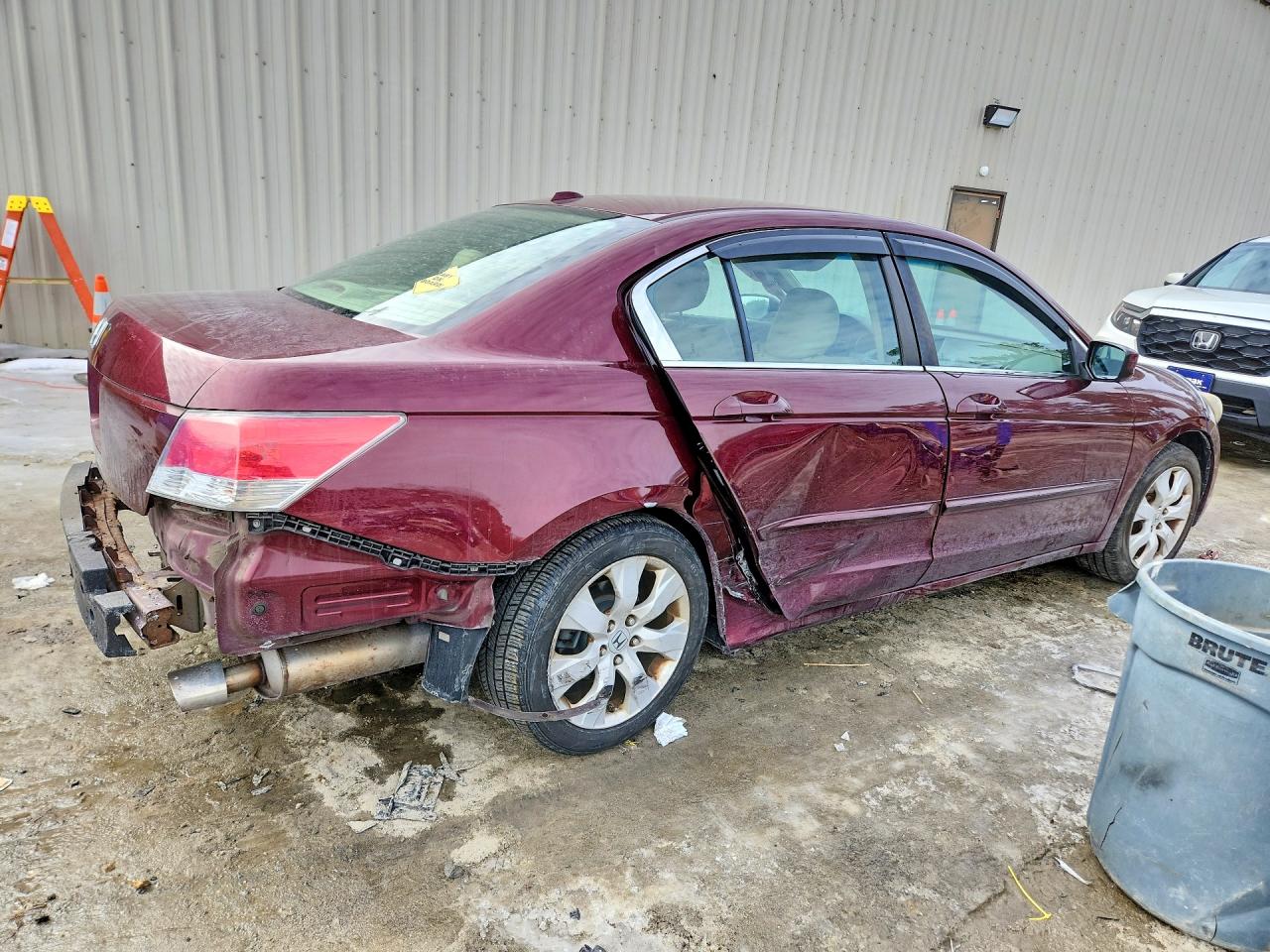 2010 HONDA ACCORD EXL photo 3