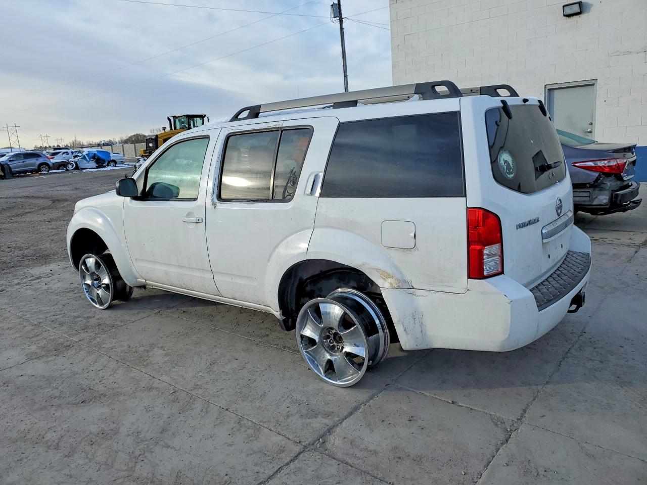 2011 NISSAN PATHFINDER S photo 2