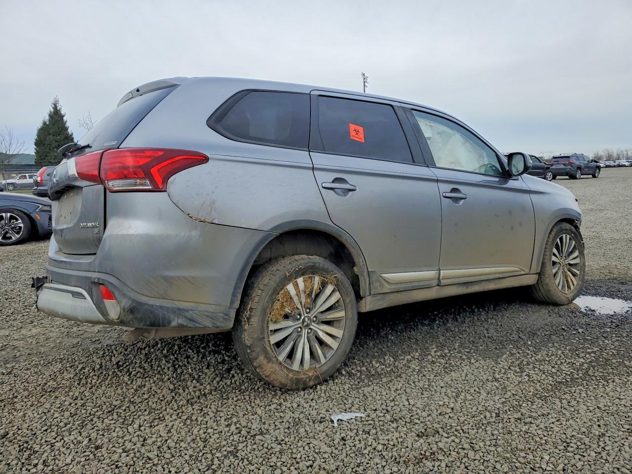 2019 MITSUBISHI OUTLANDER SE photo 5