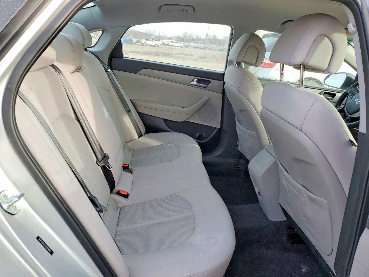 2016 HYUNDAI SONATA SE photo 10