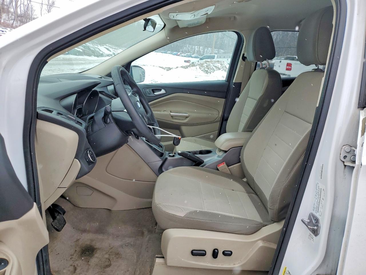2014 FORD ESCAPE SE photo 7