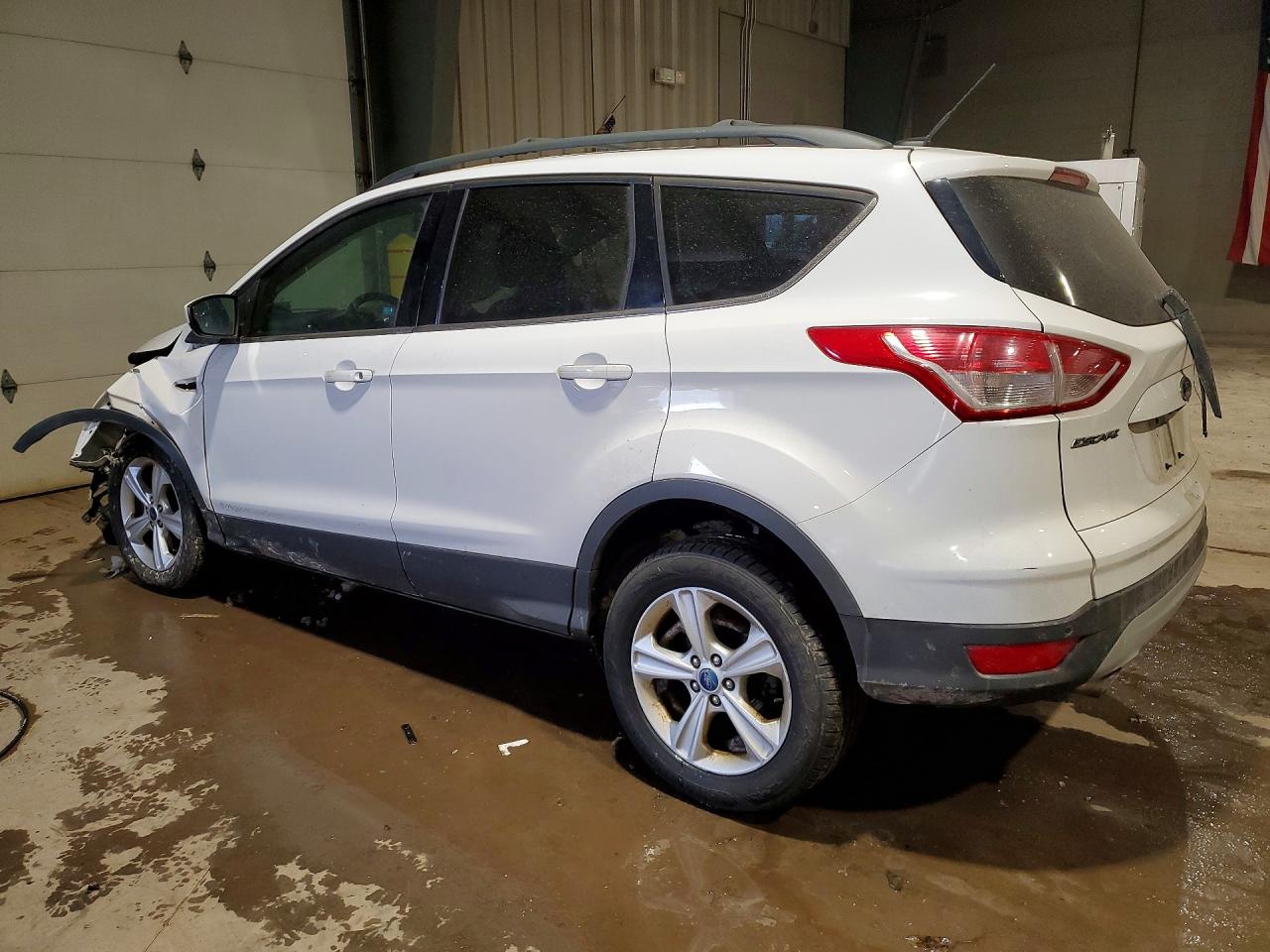 2014 FORD ESCAPE SE photo 2
