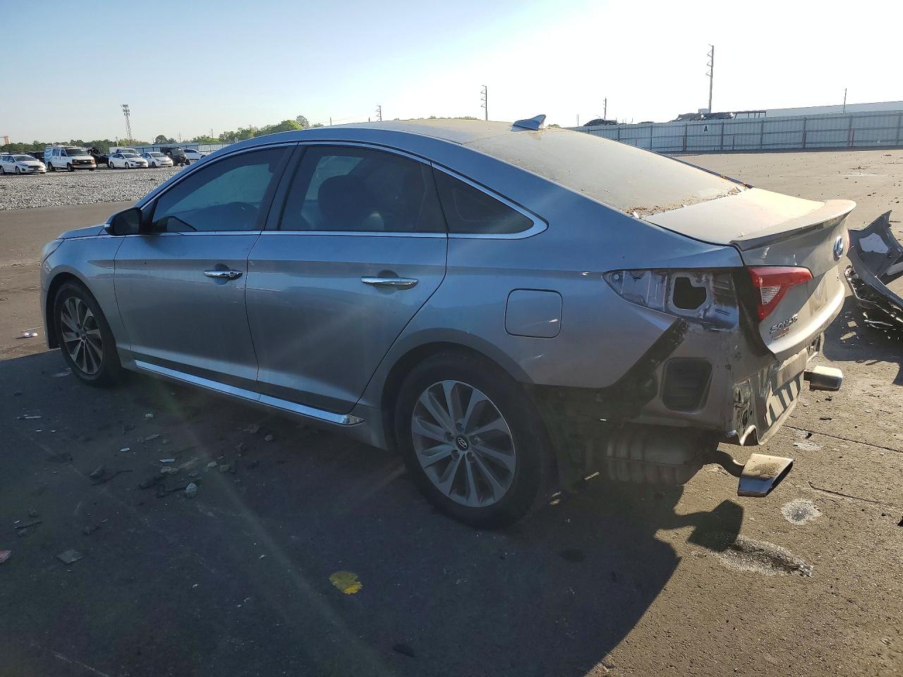 2015 HYUNDAI SONATA SPORT photo 4