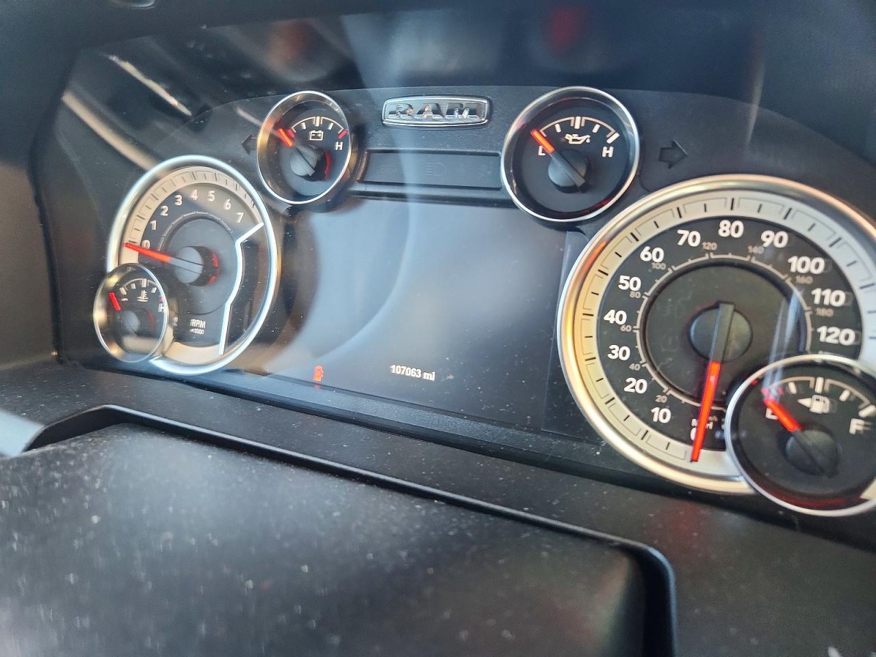 2019 RAM 1500 CLASSIC SLT photo 33