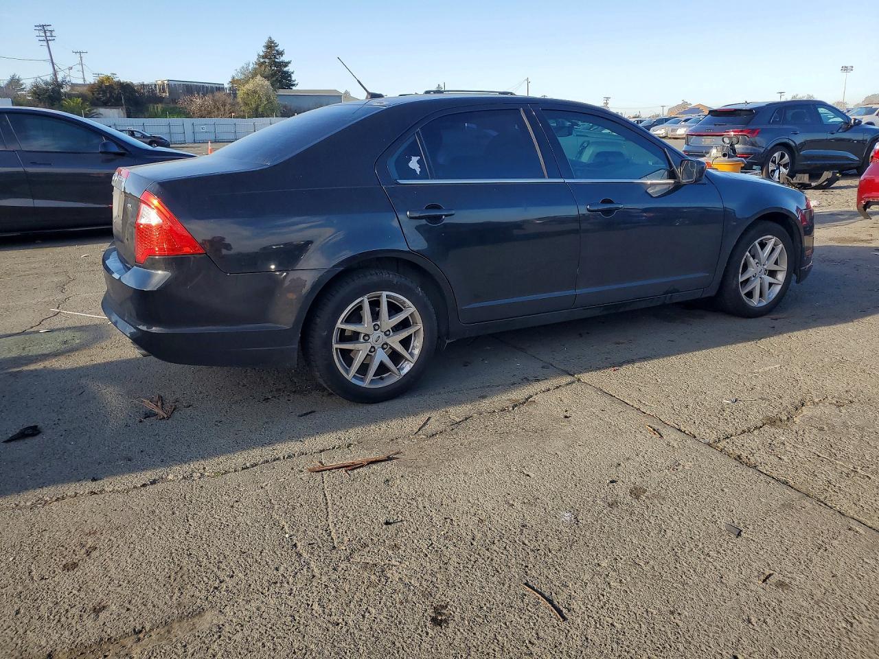 2012 FORD FUSION SEL photo 5