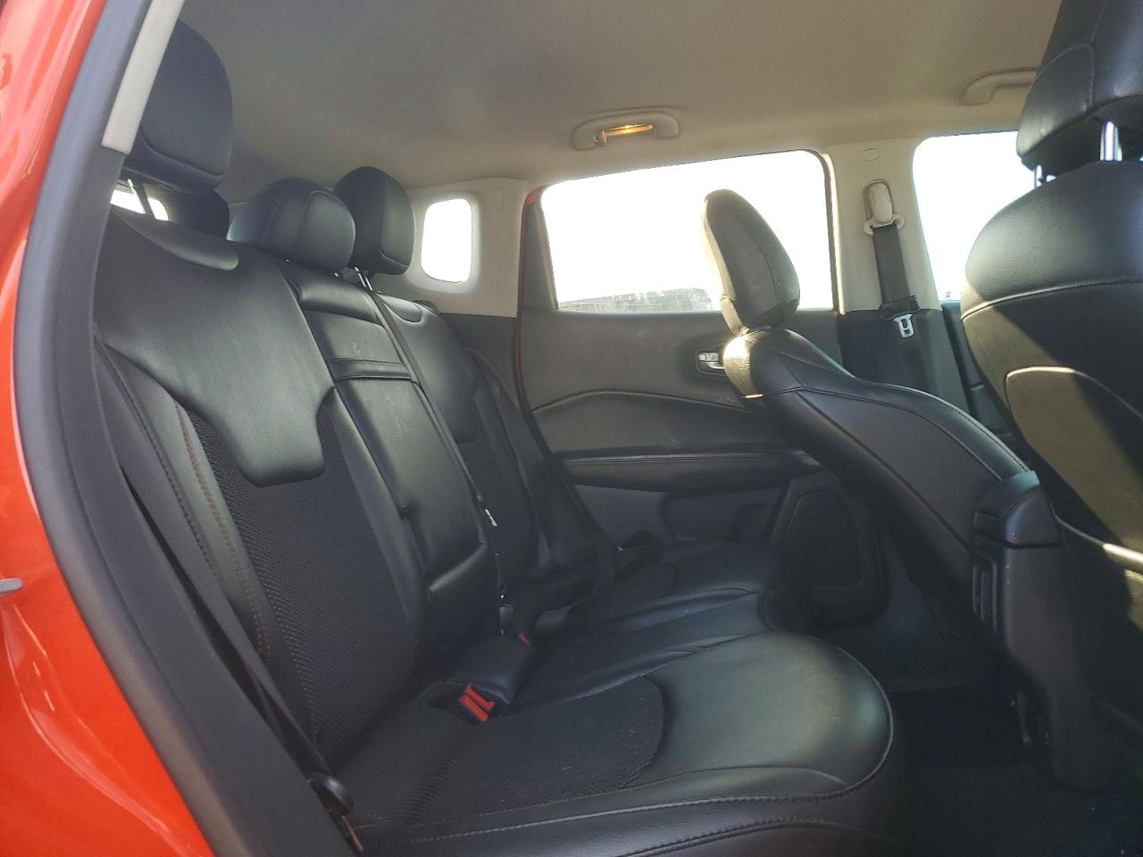 2019 JEEP COMPASS TRAILHAWK photo 11