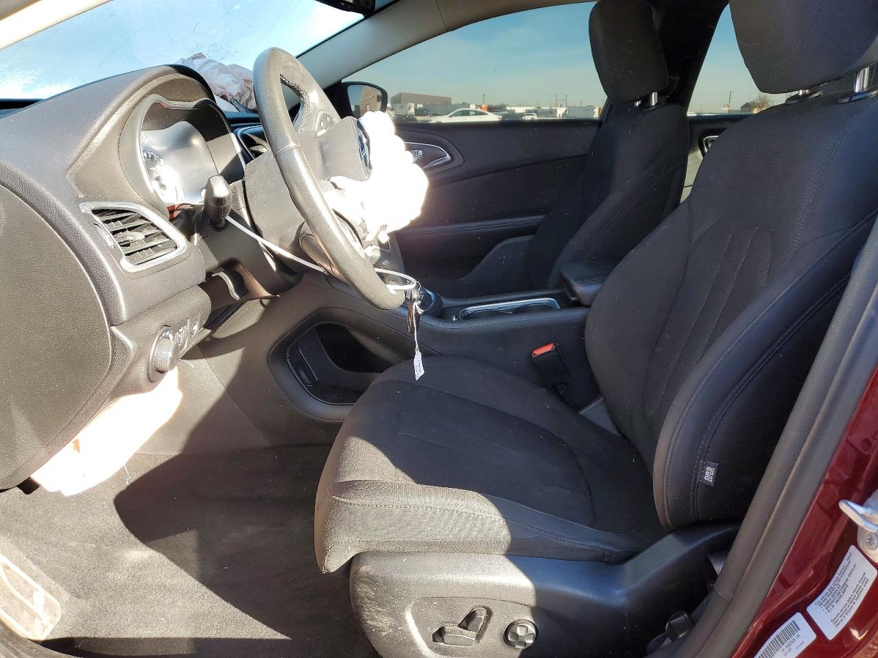 2016 CHRYSLER 200 LIMITED photo 13