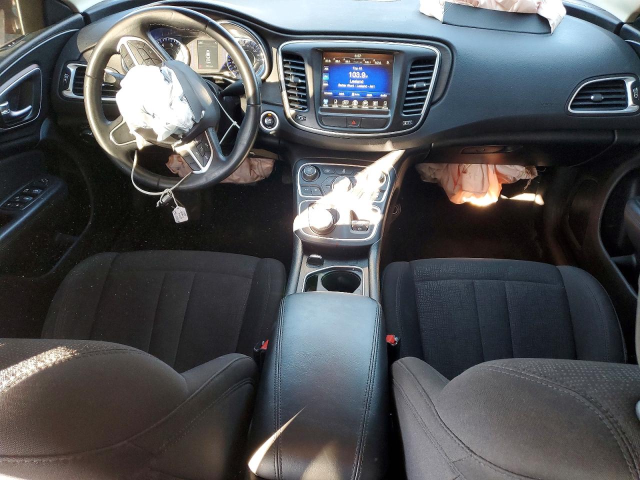 2016 CHRYSLER 200 LIMITED photo 15