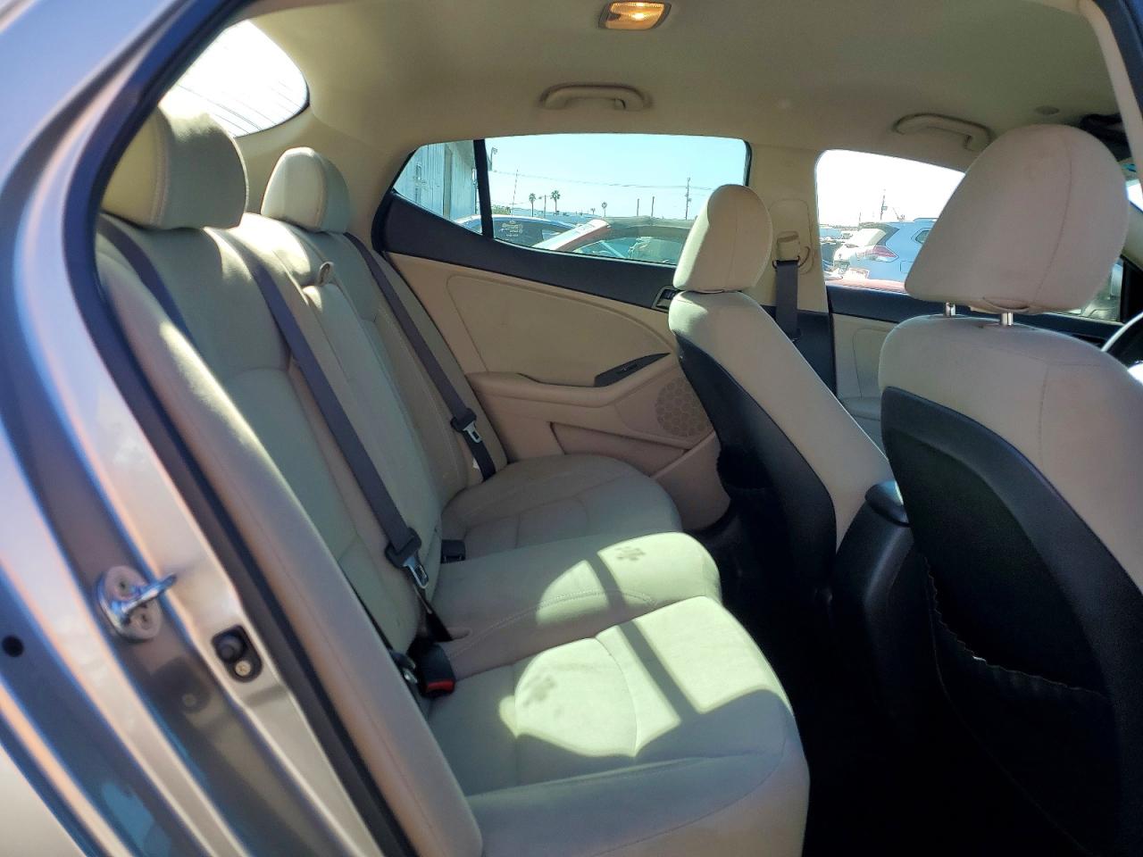 2013 KIA OPTIMA LX photo 19