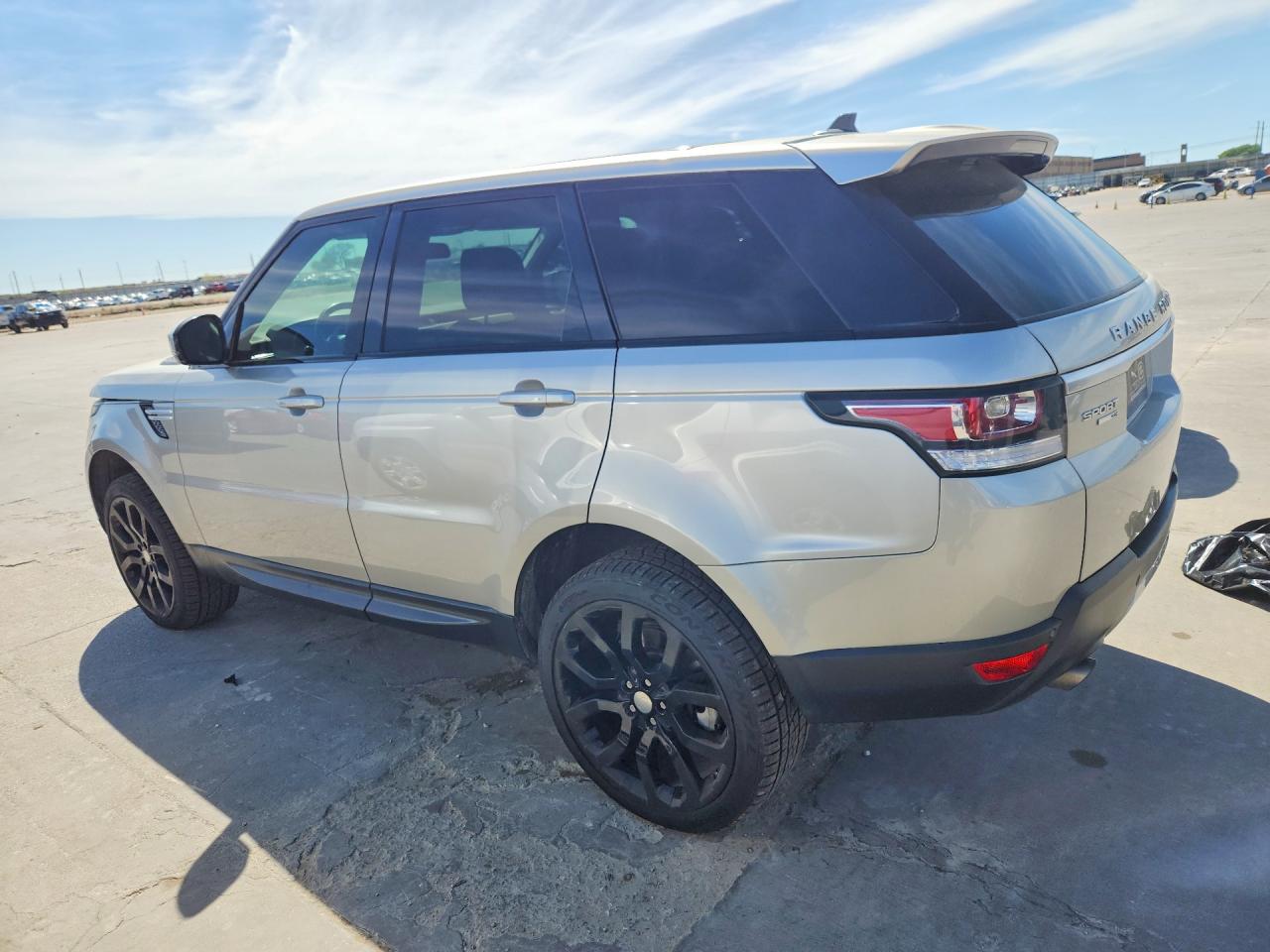2015 LAND ROVER RANGE ROVER SPORT HSE photo 4