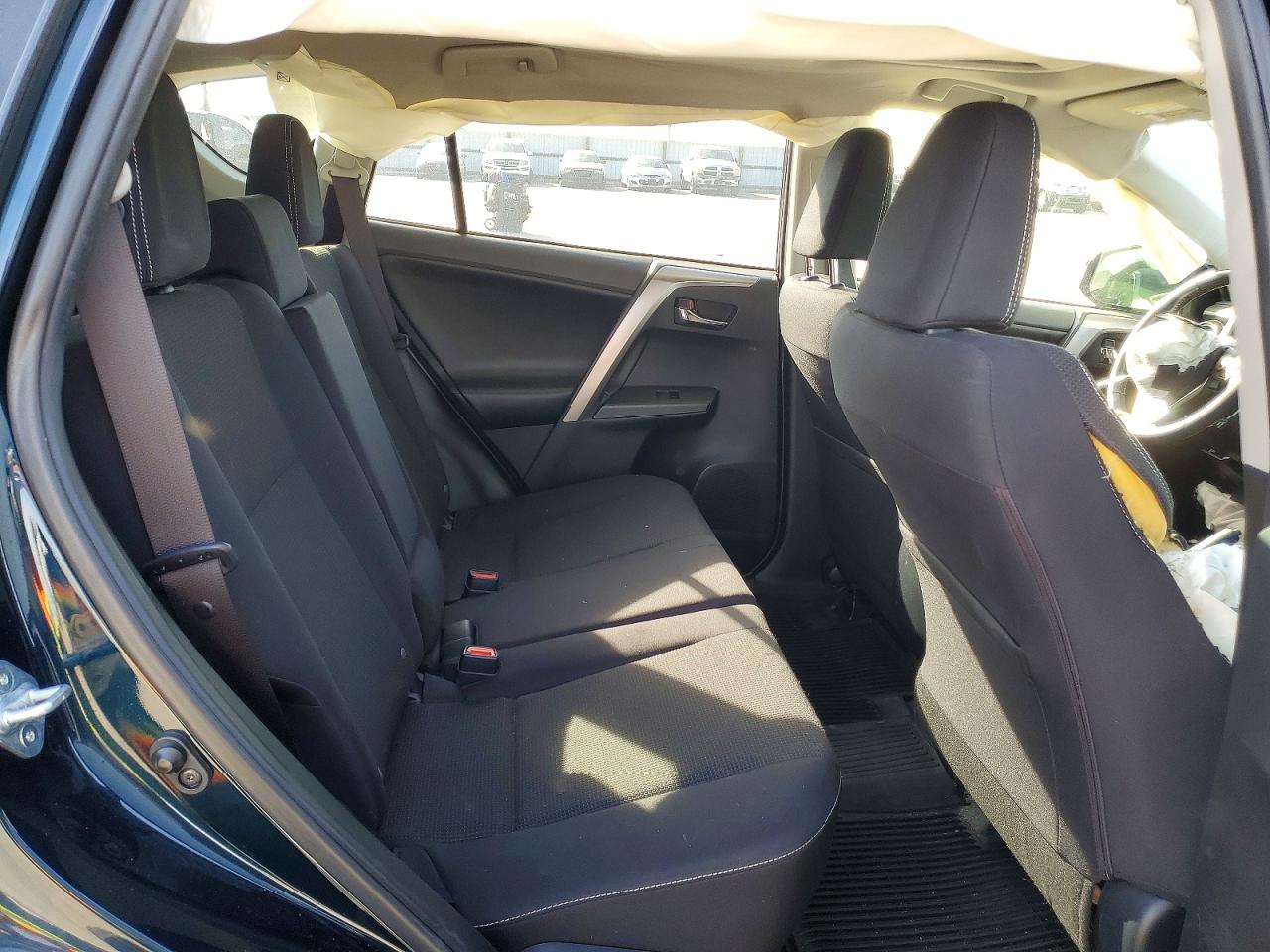 2018 TOYOTA RAV4 ADVENTURE photo 11