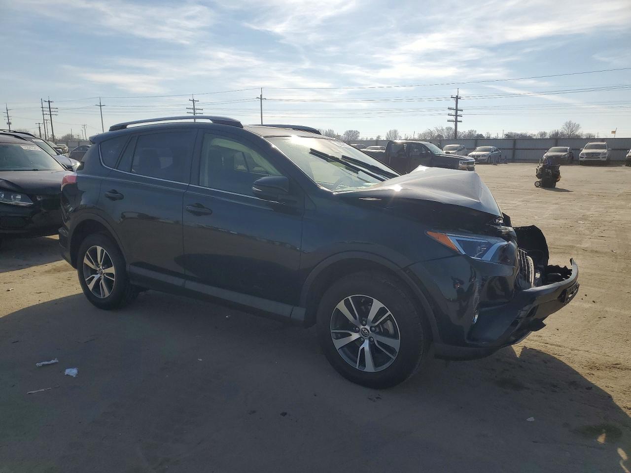 2018 TOYOTA RAV4 ADVENTURE photo 4