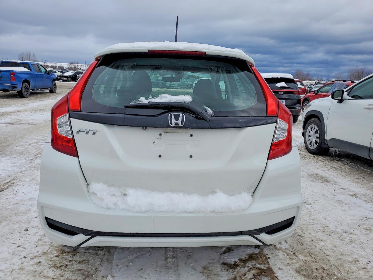 2019 HONDA FIT photo 11