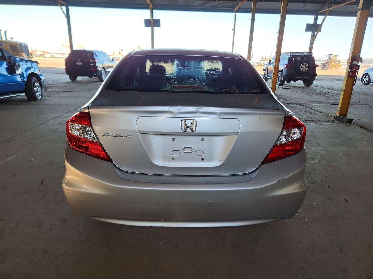 2012 HONDA CIVIC LX photo 16