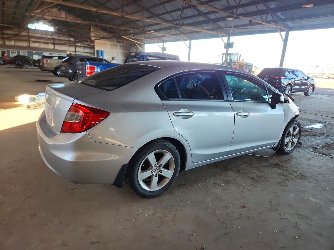 2012 HONDA CIVIC LX photo 7
