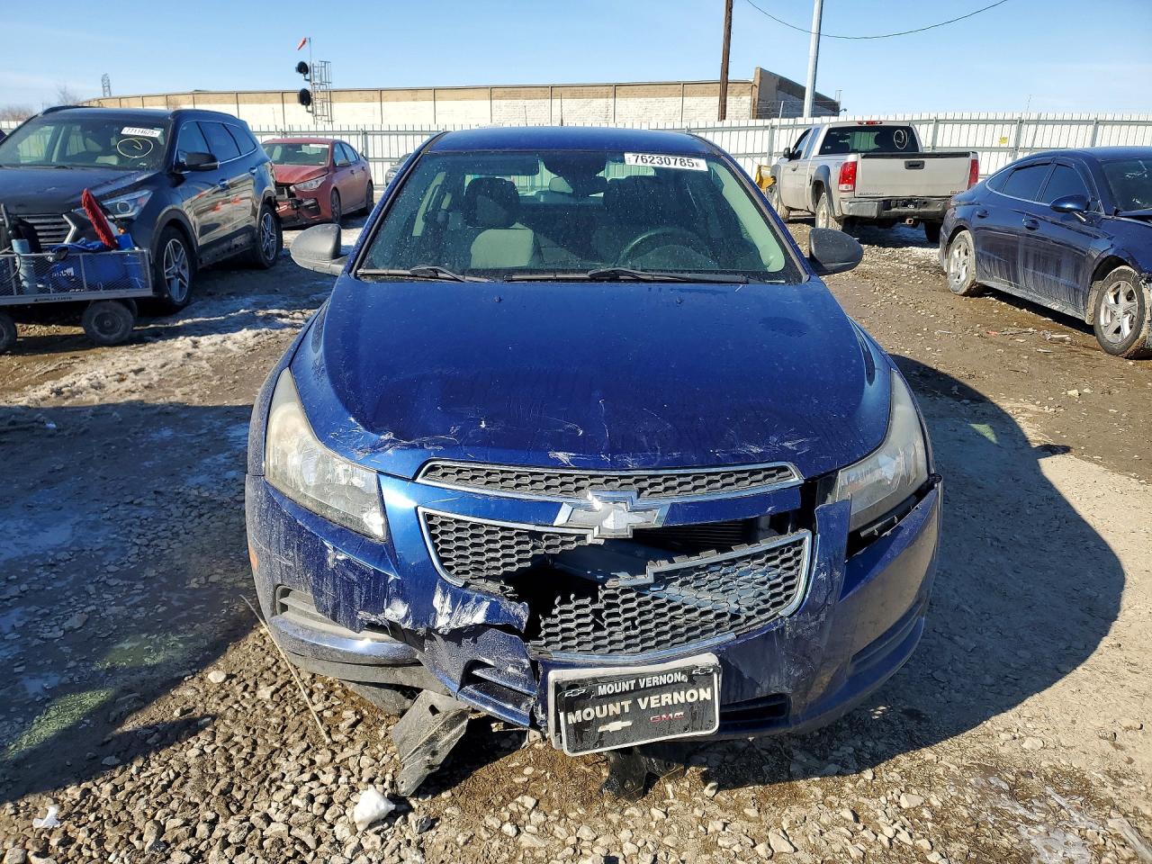 2013 CHEVROLET CRUZE LS photo 5