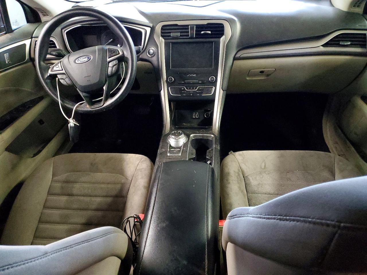 2019 FORD FUSION SE photo 22