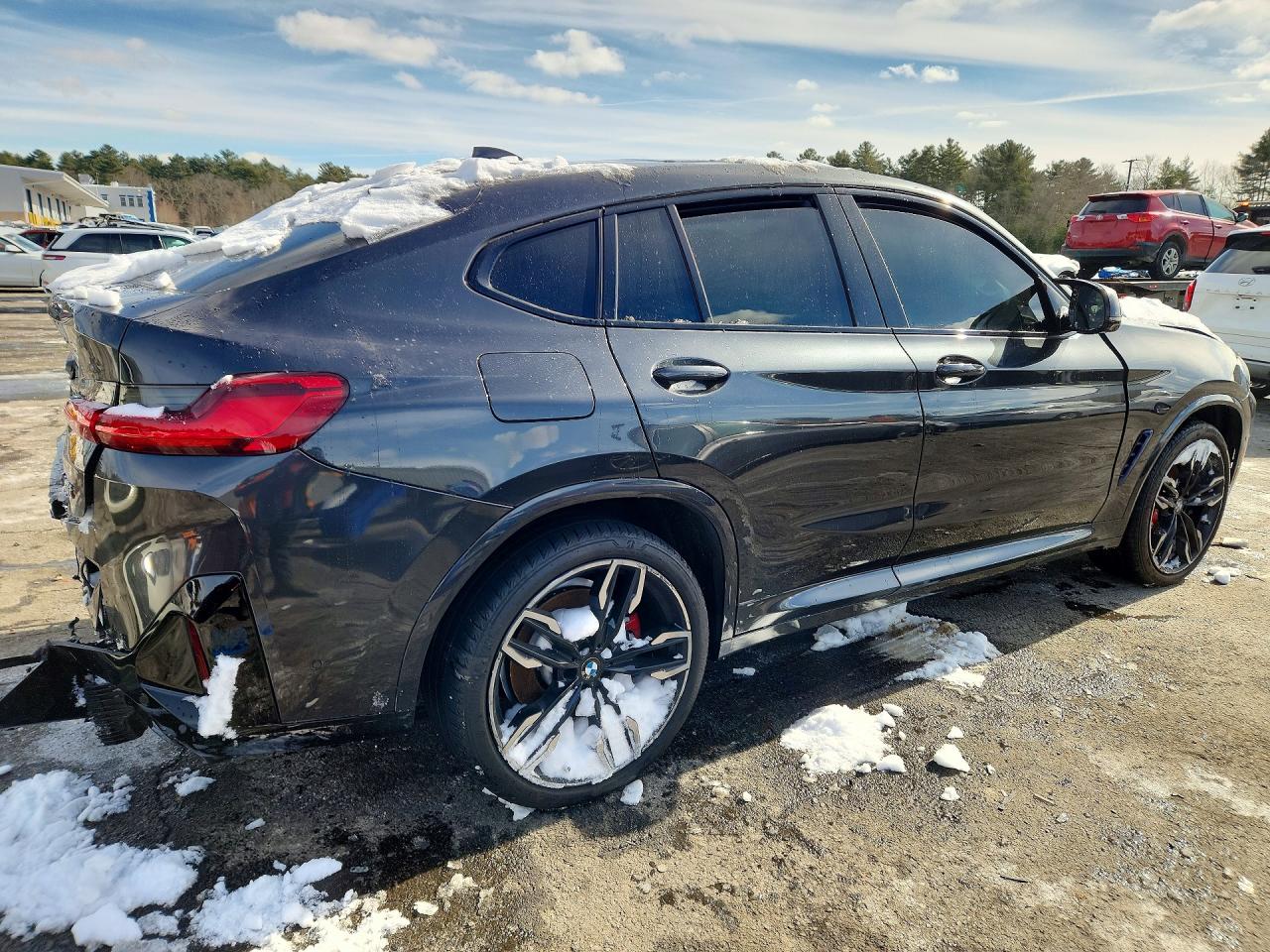 2022 BMW X4 M40I photo 3