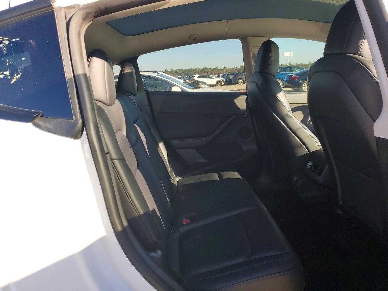 2021 TESLA MODEL Y photo 11