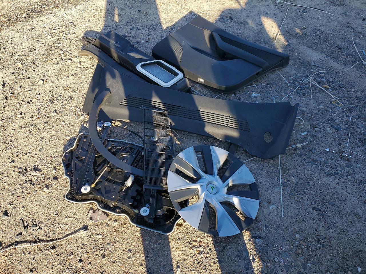 2021 TESLA MODEL Y photo 13