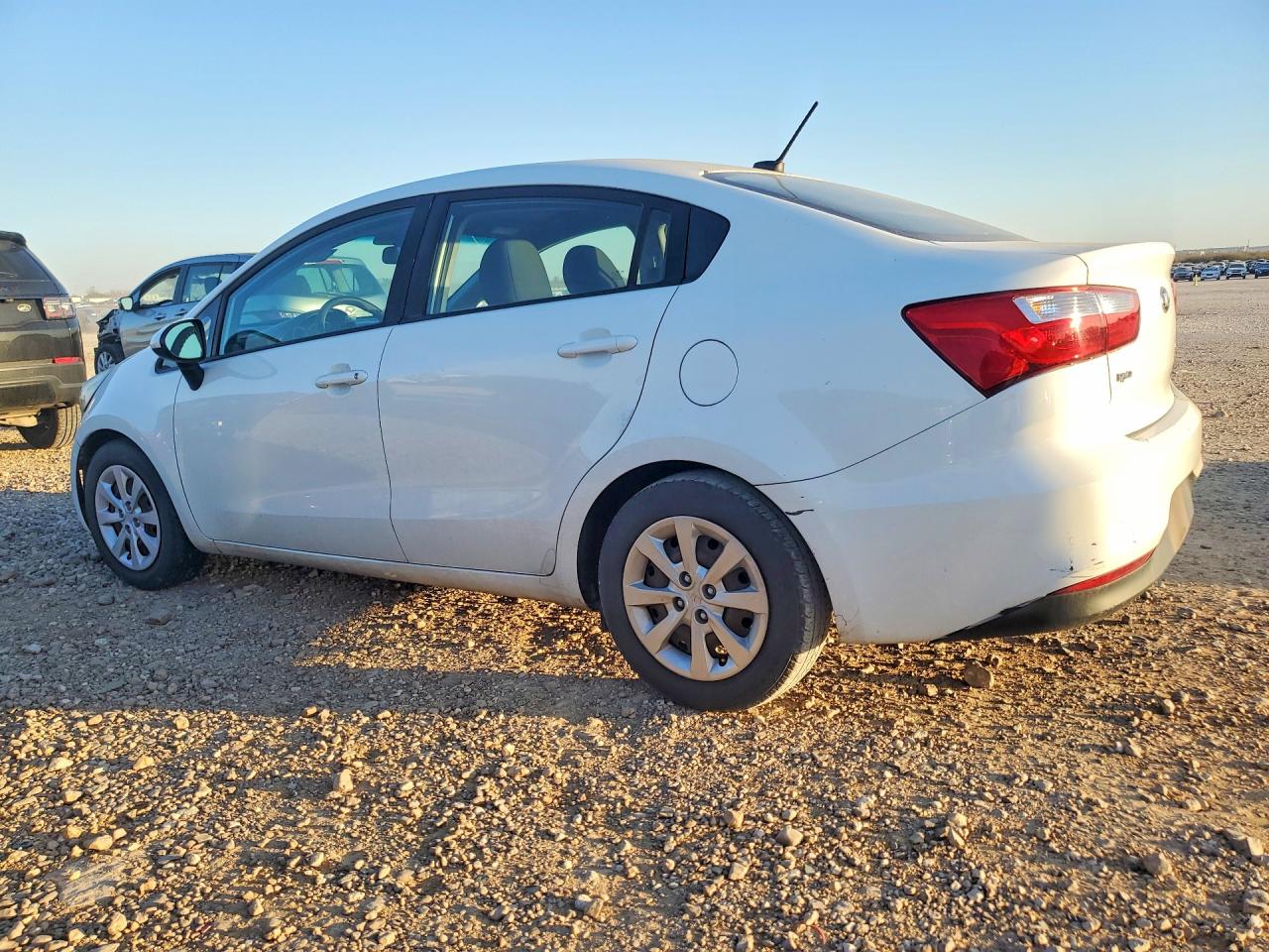 2017 KIA RIO LX photo 4