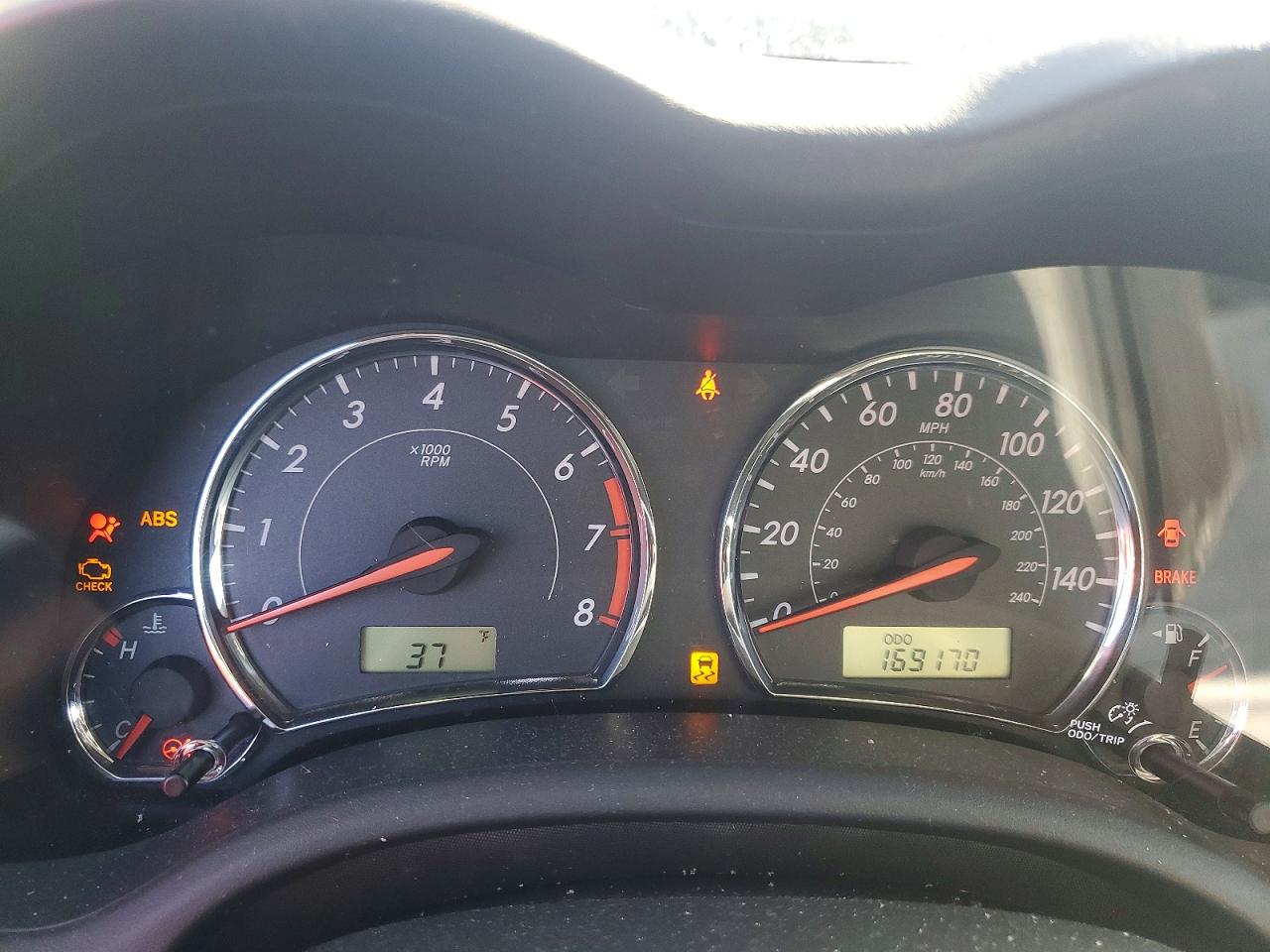 2013 TOYOTA COROLLA BASE photo 17