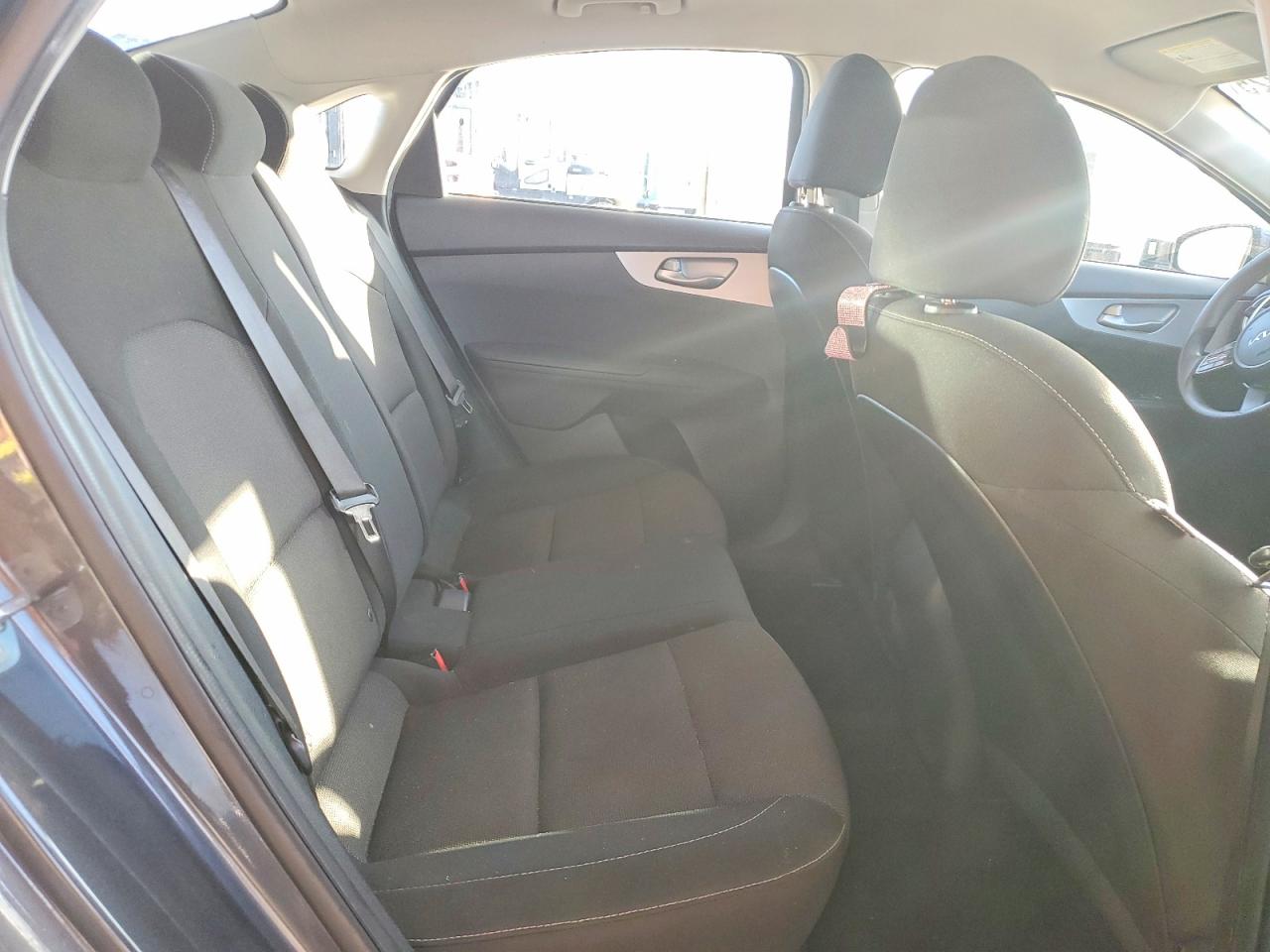 2023 KIA FORTE LX photo 19