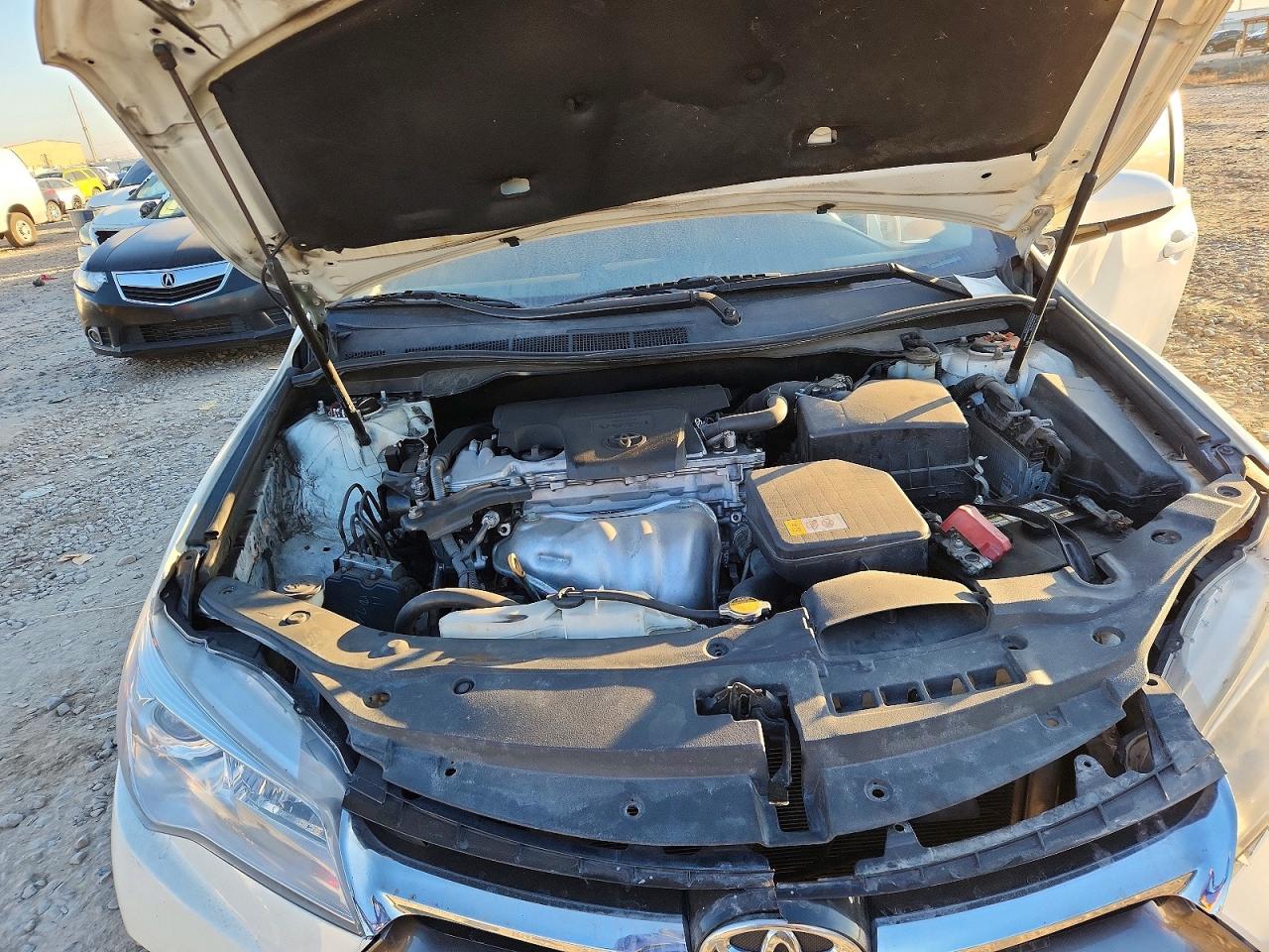2017 TOYOTA CAMRY LE photo 21