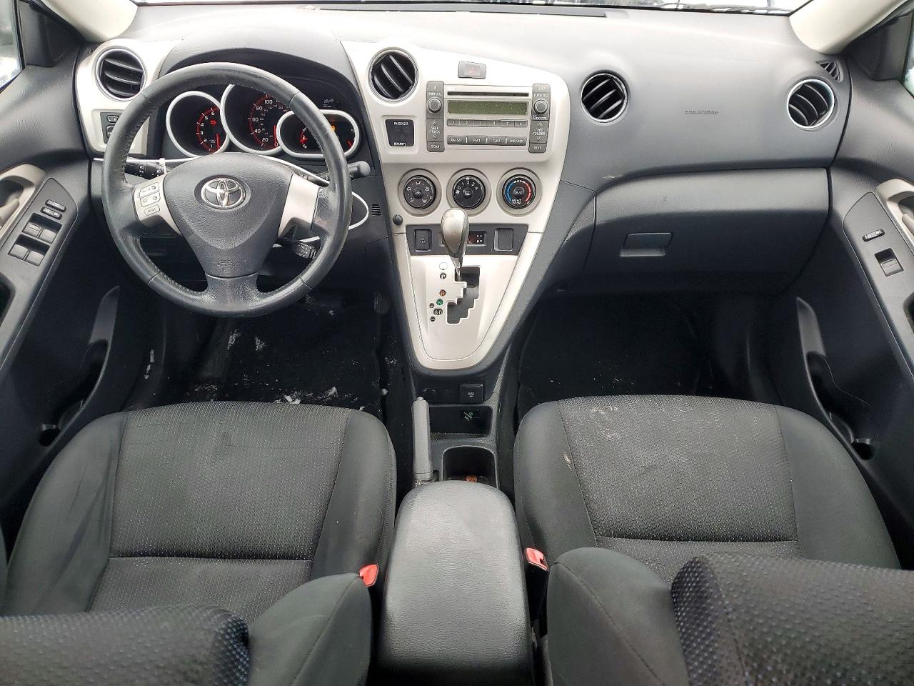2010 TOYOTA COROLLA MATRIX S photo 8