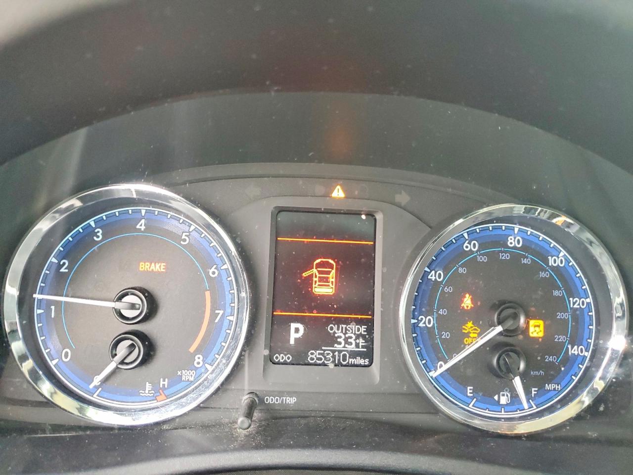 2017 TOYOTA COROLLA L photo 9