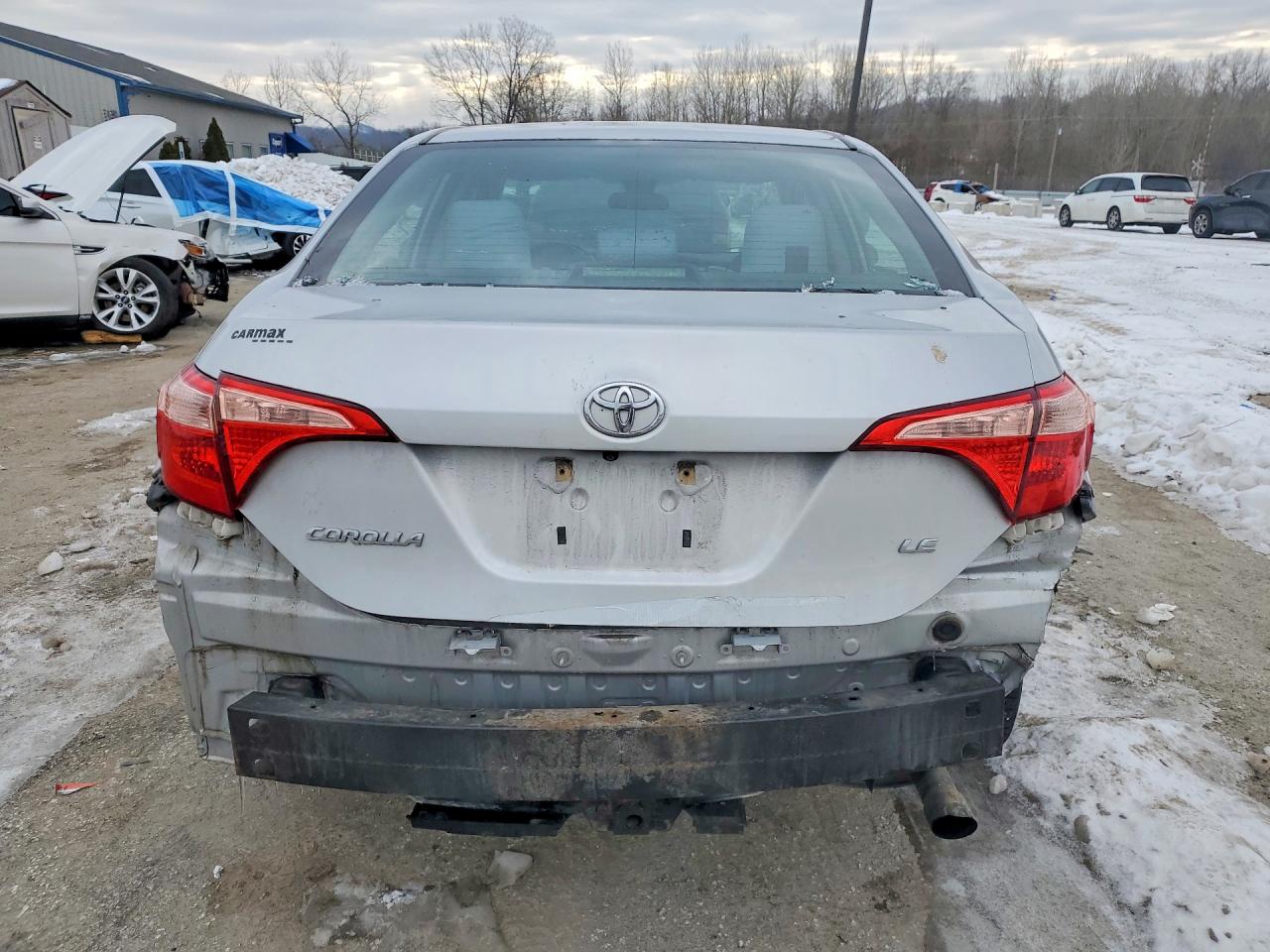 2017 TOYOTA COROLLA L photo 6