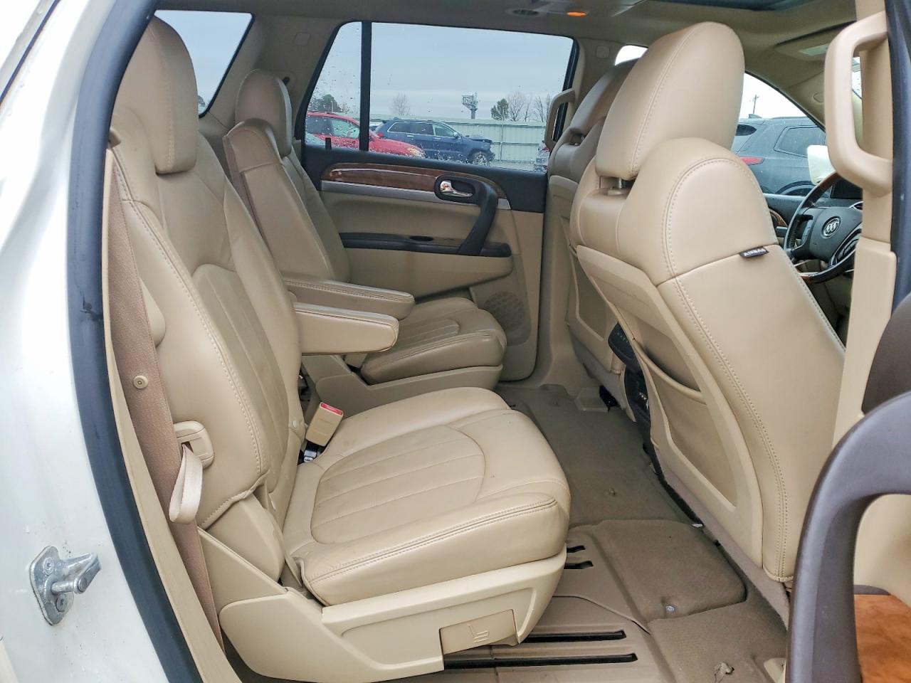 2010 BUICK ENCLAVE CXL photo 31