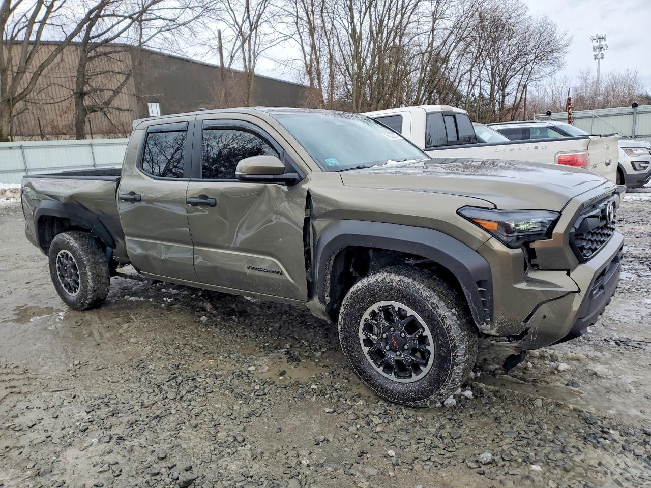 2025 TOYOTA TACOMA TRD OFF ROAD photo 7