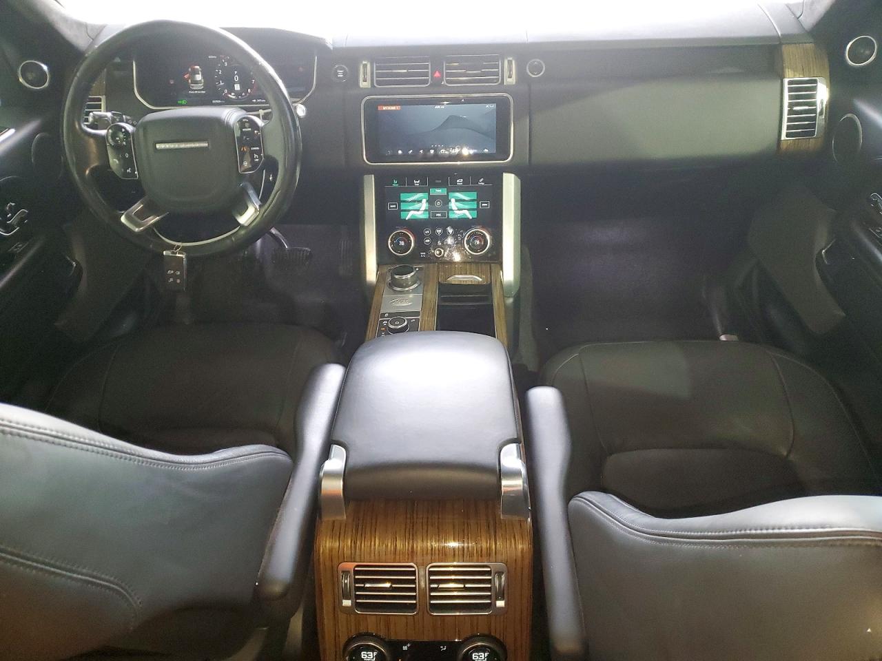 2020 LAND ROVER RANGE ROVER HSE photo 8