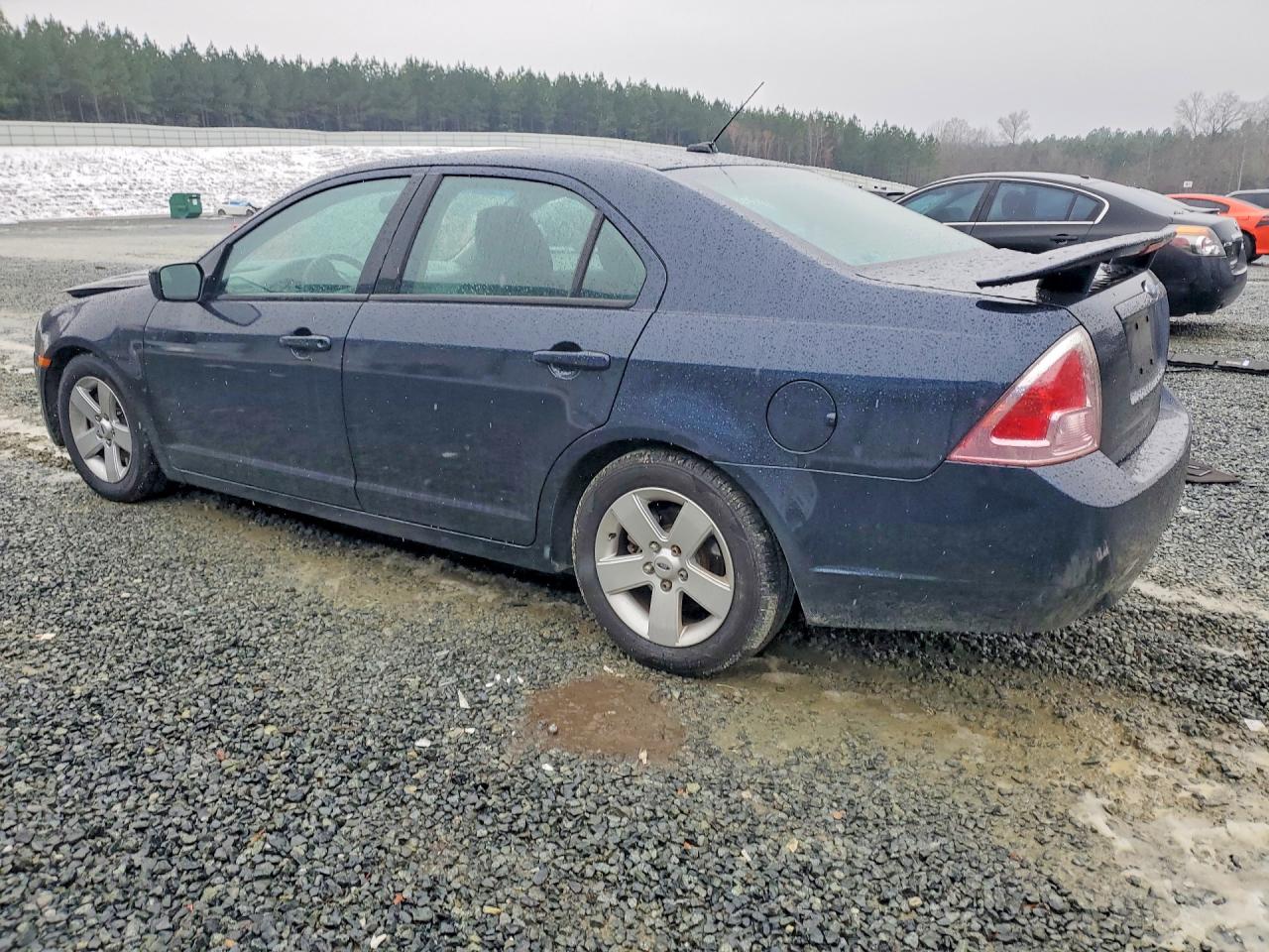 2009 FORD FUSION SE photo 4