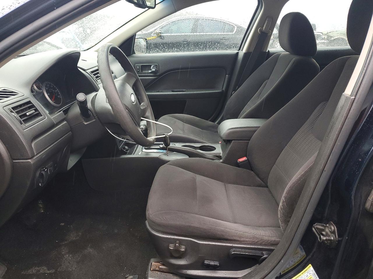 2009 FORD FUSION SE photo 19