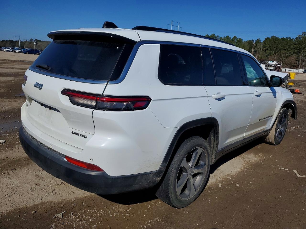 2023 JEEP GRAND CHEROKEE L LIMITED photo 5