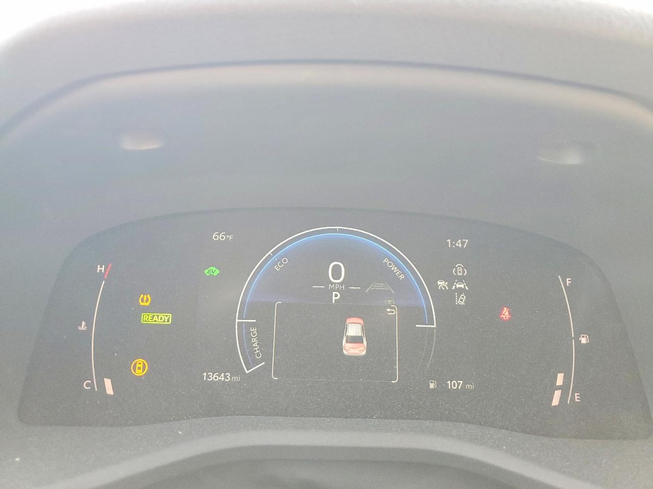 2025 TOYOTA CAMRY XSE photo 9