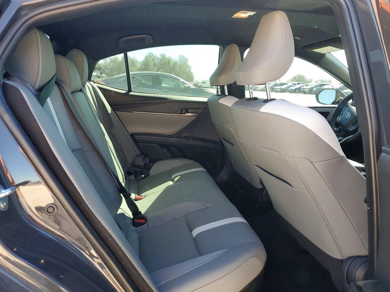 2025 TOYOTA CAMRY XSE photo 10